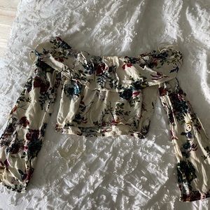 long sleeve crop top